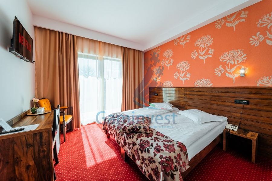Afacere la cheie - Hotel 3*** de inchiriat cu SPA si piscina Baile 1 Mai, Bihor