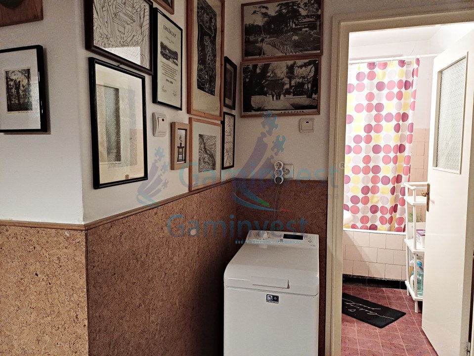 Apartament cu 3 camere de inchiriat, zona centrala, A1957