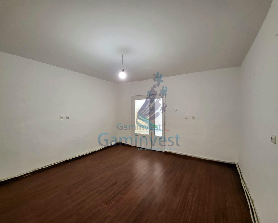 Apartament la casa cu 2 camere, central, Oradea