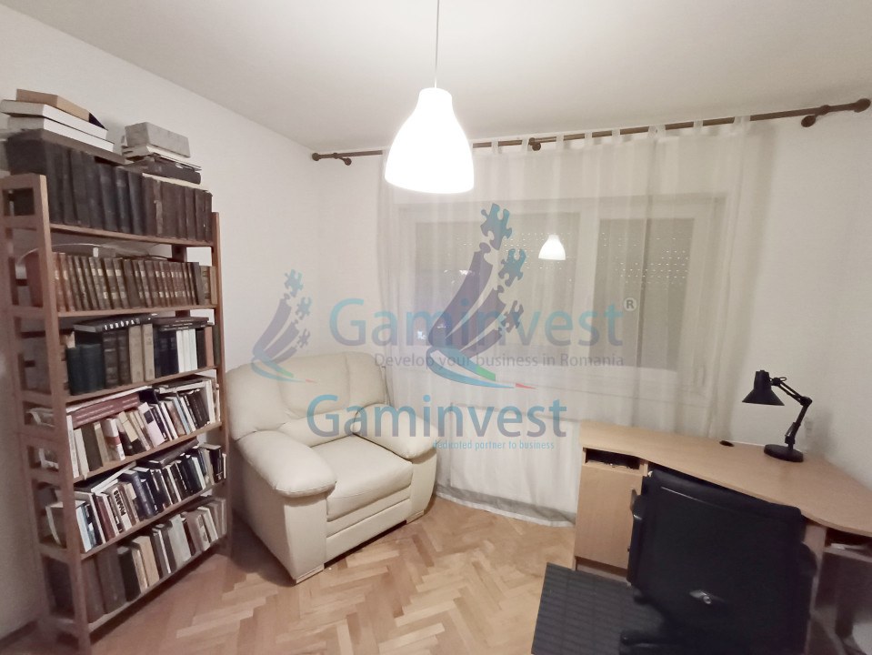 Apartament cu 3 camere de inchiriat, zona centrala, A1957