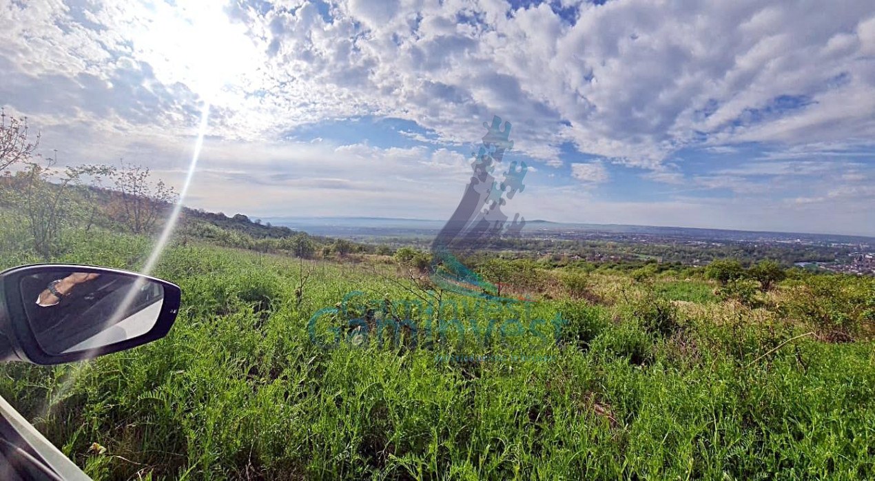 Teren de vanzare pentru agrement , zona dealuri, Oradea, Bihor