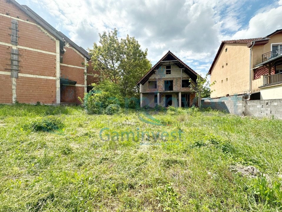 Casa si teren de vanzare, la 400 m de Aqua Park, Baile 1 Mai