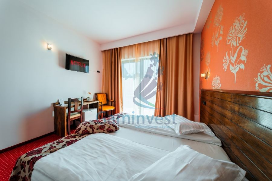 Afacere la cheie - Hotel 3*** de inchiriat cu SPA si piscina Baile 1 Mai, Bihor