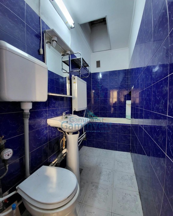 Apartament la casa cu 2 camere, central, Oradea