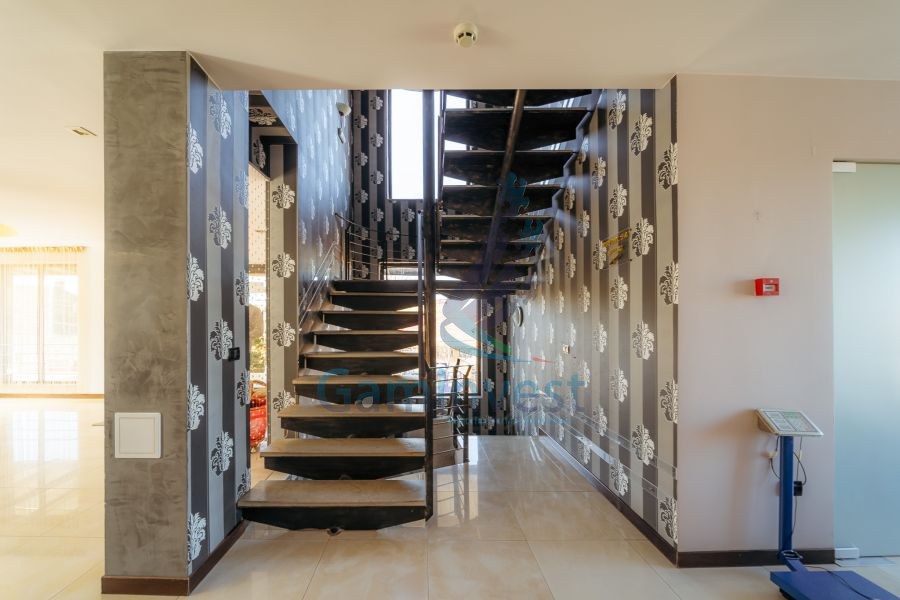 Turnkey business - 3-star hotel for rent, Baile 1 mai, Bihor, Romania
