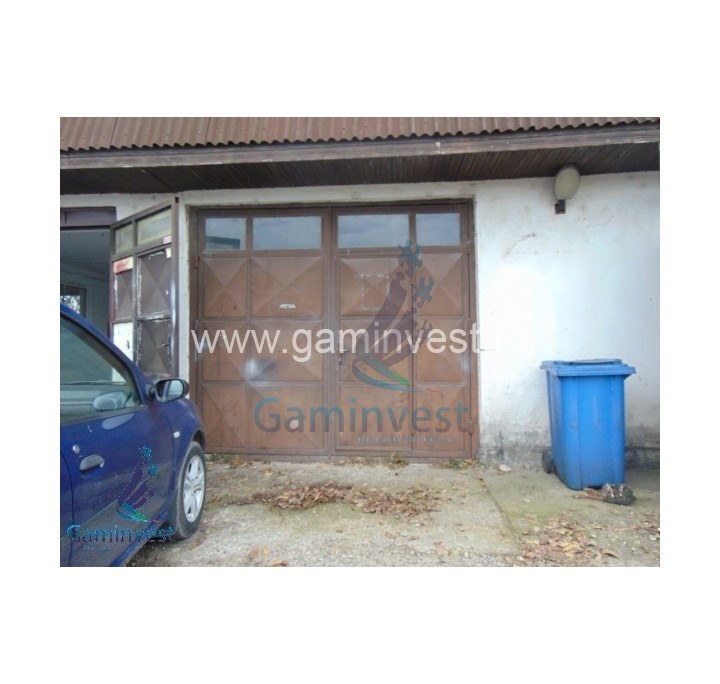 Teren cu cladire de vanzare, Oradea, Bihor