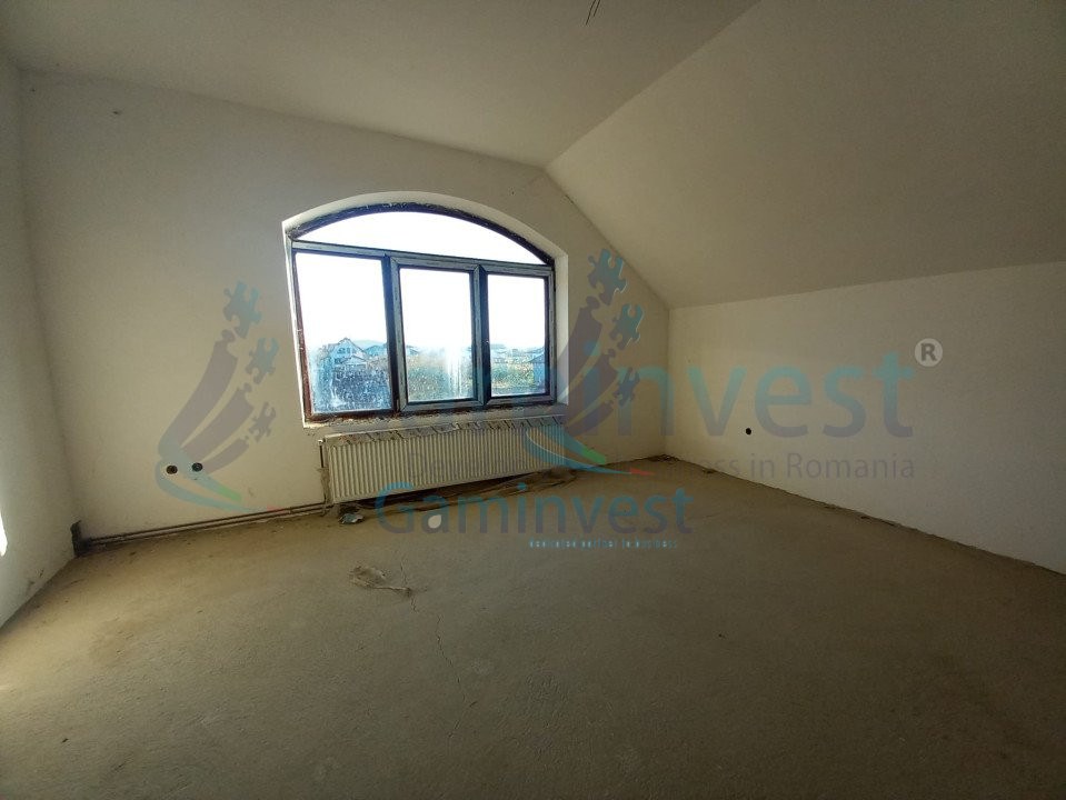 For sale villa near Oradea, Romania