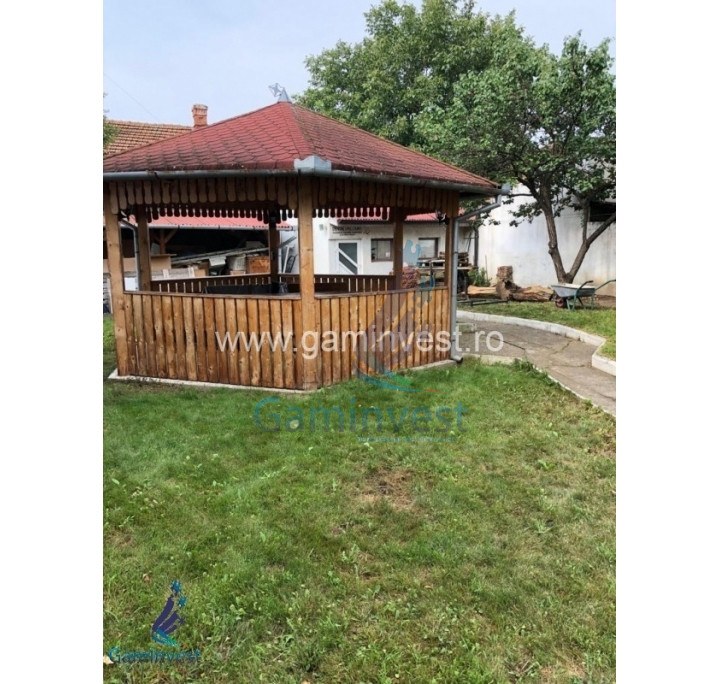 Commercial space for rent in house in Calea Clujului area, Oradea, Romania
