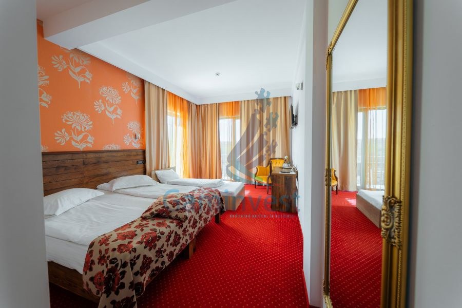 Afacere la cheie - Hotel 3*** de inchiriat cu SPA si piscina Baile 1 Mai, Bihor