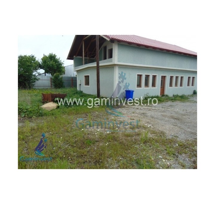 Complex de hale, cladire de birouri de vanzare,zona industriala Vest ,Oradea