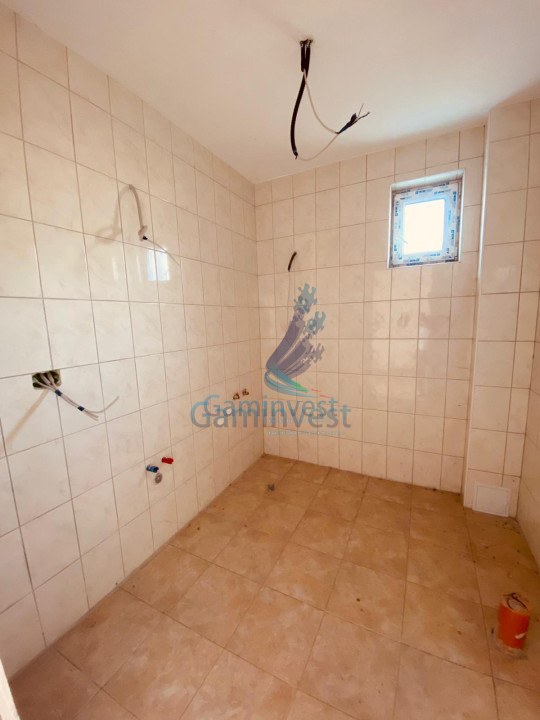 For sale! House with production workshop in Biharia, Bihor, Romania